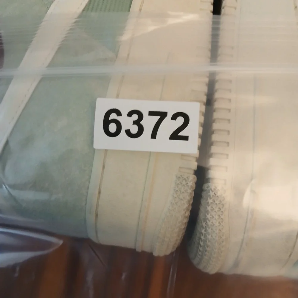 Nike Air Force 1 '07 LV8 Certified Fresh Men 9 Enamel Green Sneakers DO9801-300